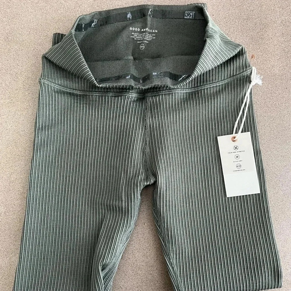 Good American Leggings - Picture 2 of 4